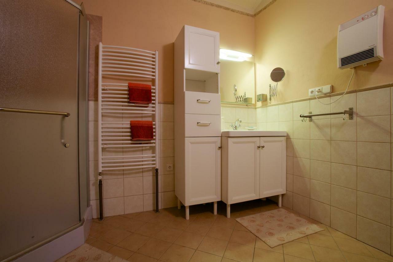 Zeleny Statek Apartamento Bzova Exterior foto