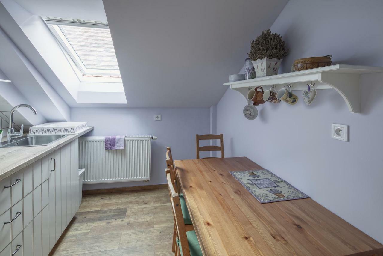 Zeleny Statek Apartamento Bzova Exterior foto